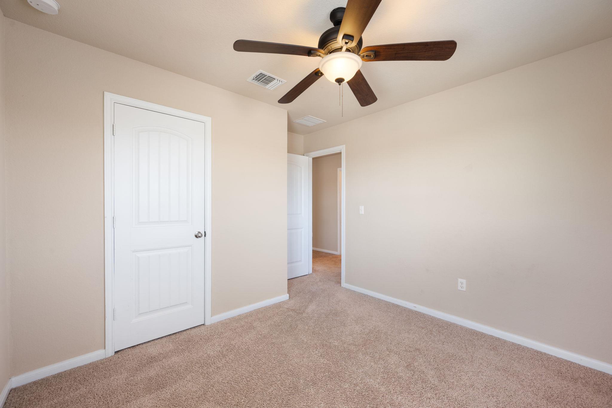 231 Northern Flicker St Property Photo 30
