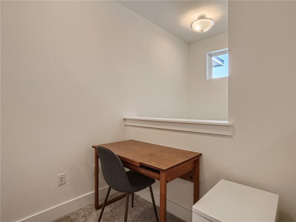 1802 Roseburg Dr Property Photo 20