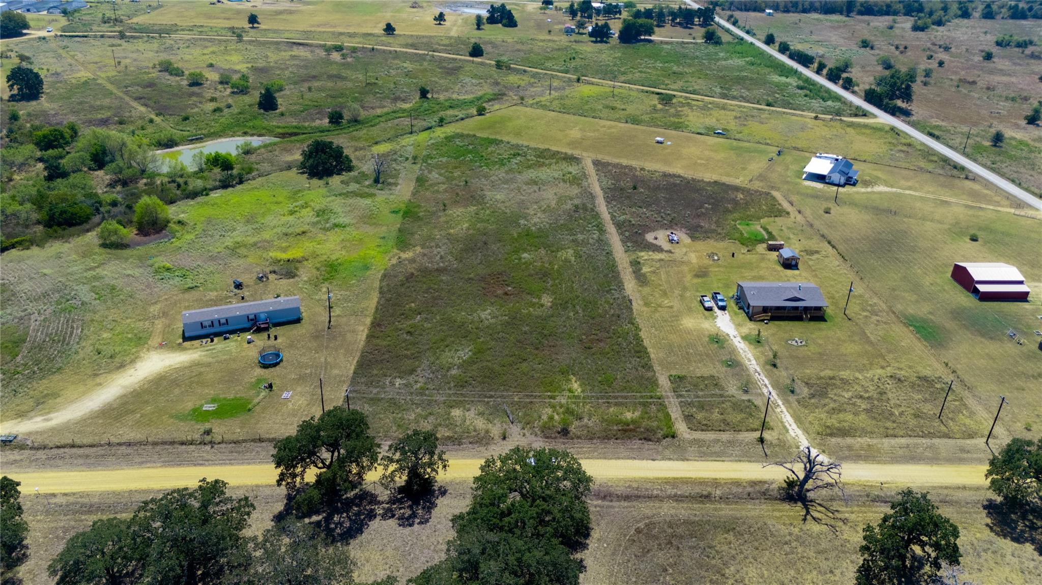 3902 County Road 270 Rd Property Photo 3