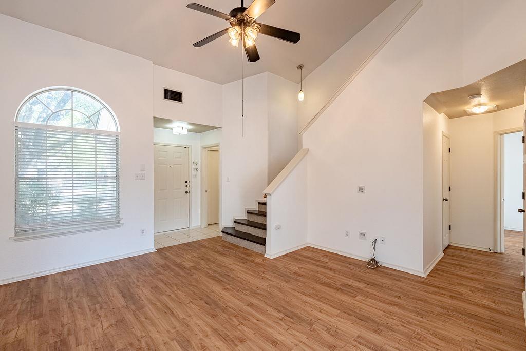 13505 Dulles Ave Property Photo 3