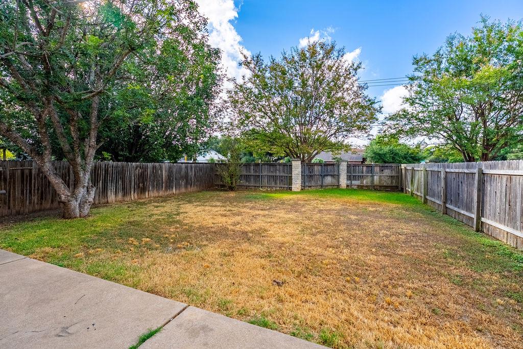 13505 Dulles Ave Property Photo 22