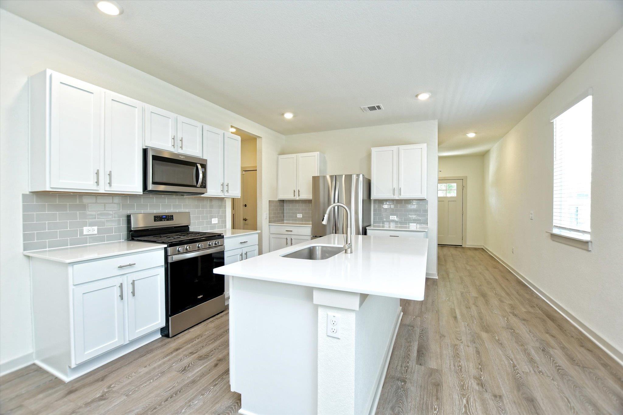 204 Merrick Rd Property Photo 8