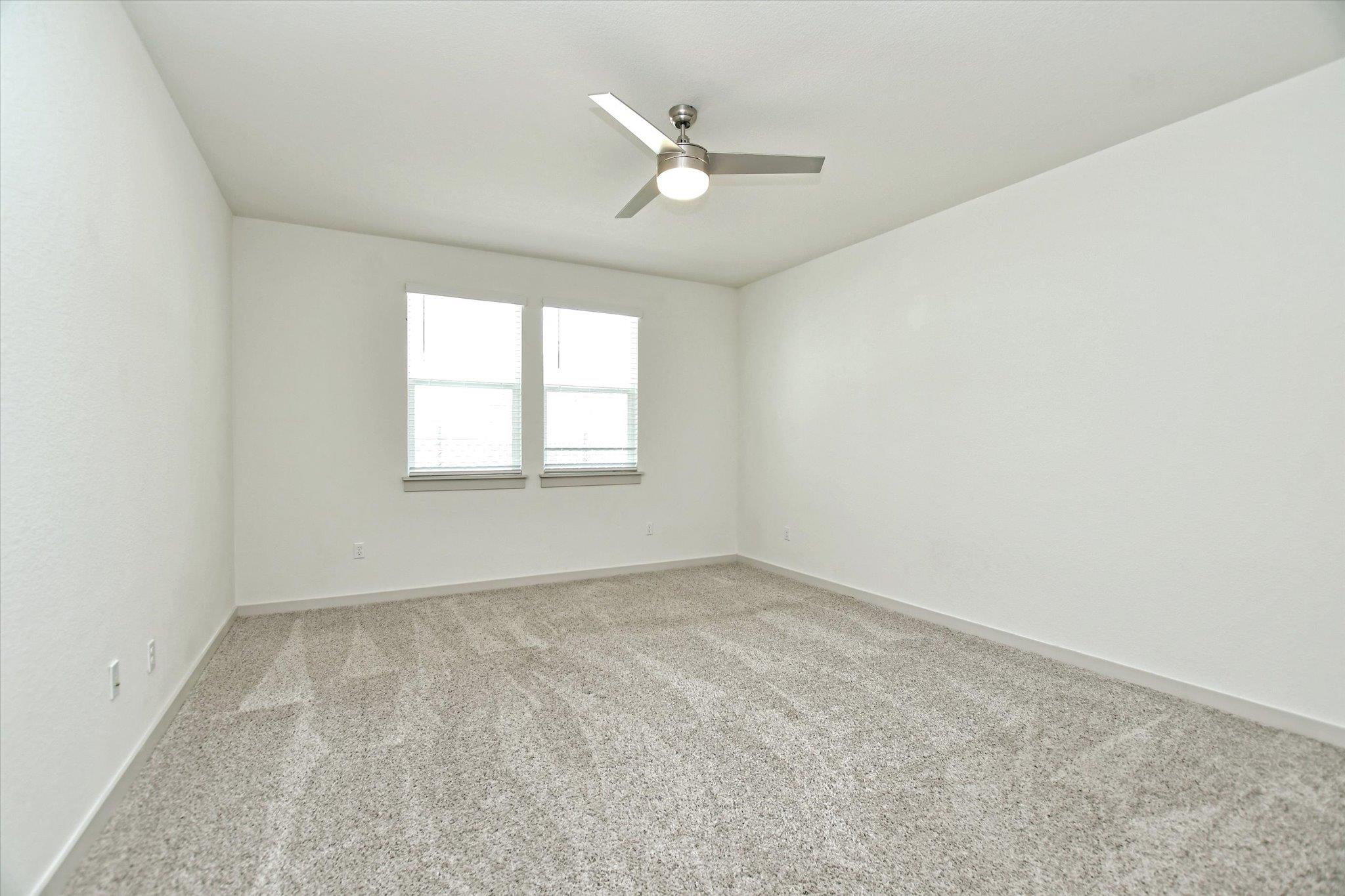 204 Merrick Rd Property Photo 17