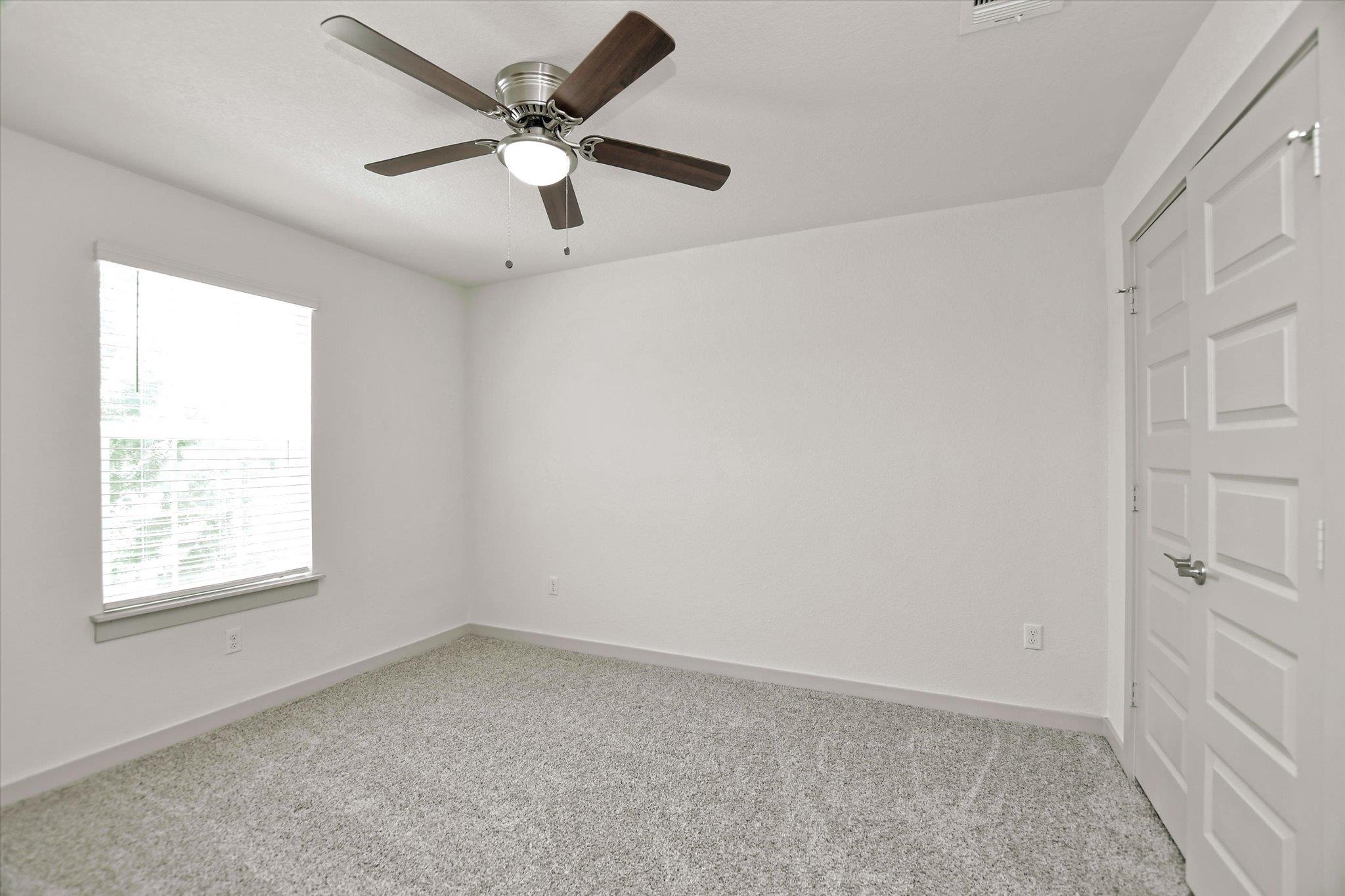 204 Merrick Rd Property Photo 25