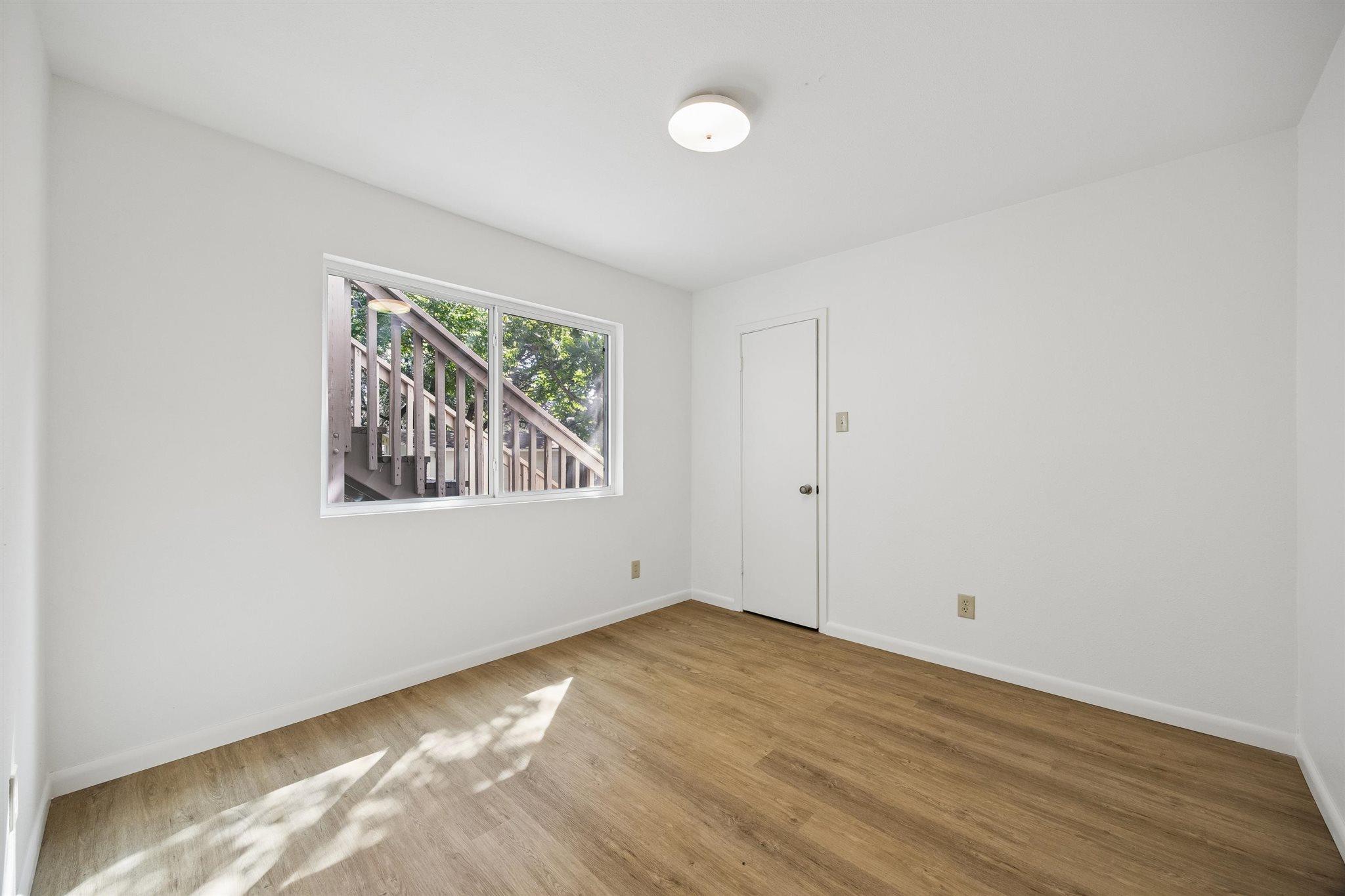 155 Mary Ann Dr Property Photo 16