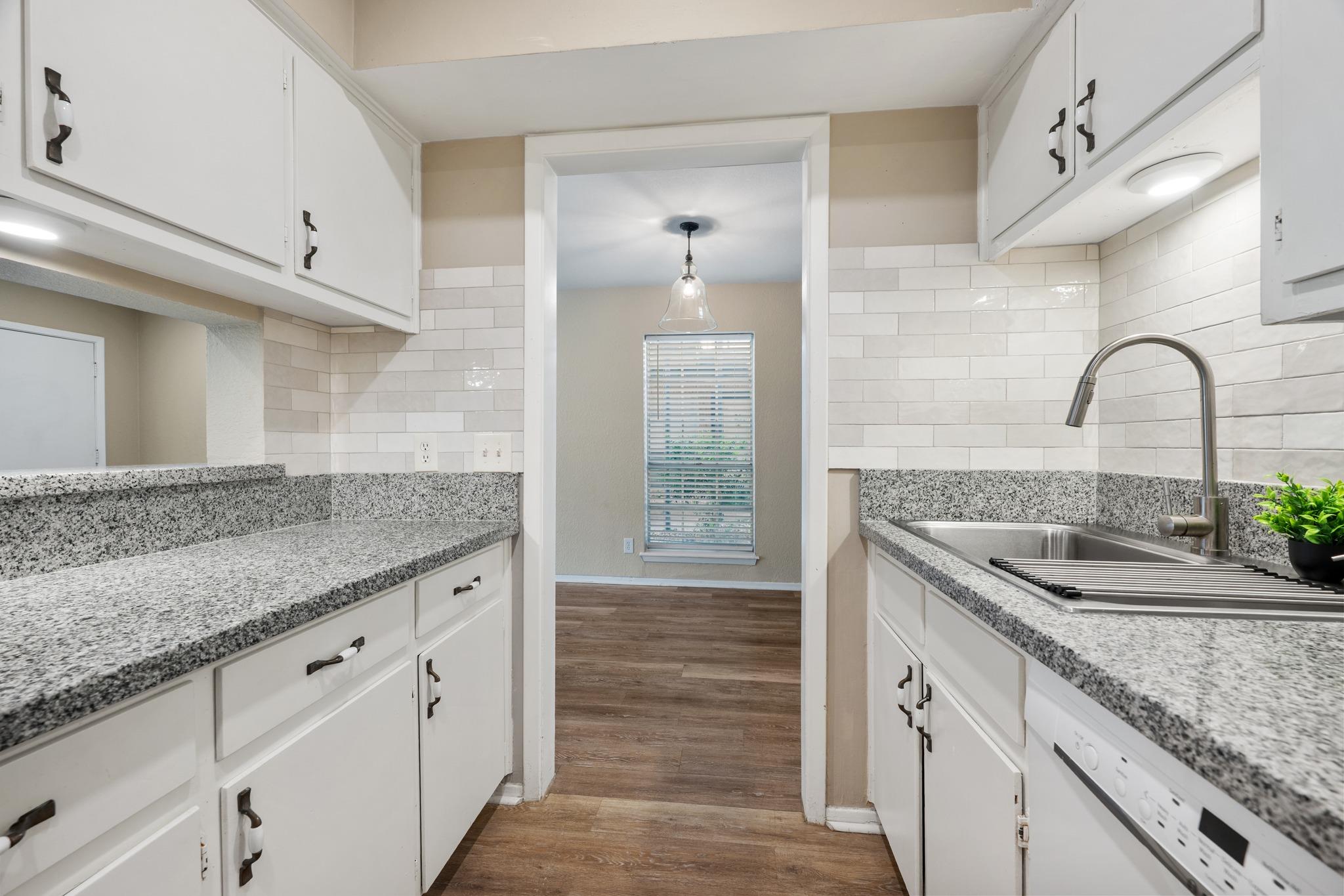 2425 Ashdale Dr #29 Property Photo 14