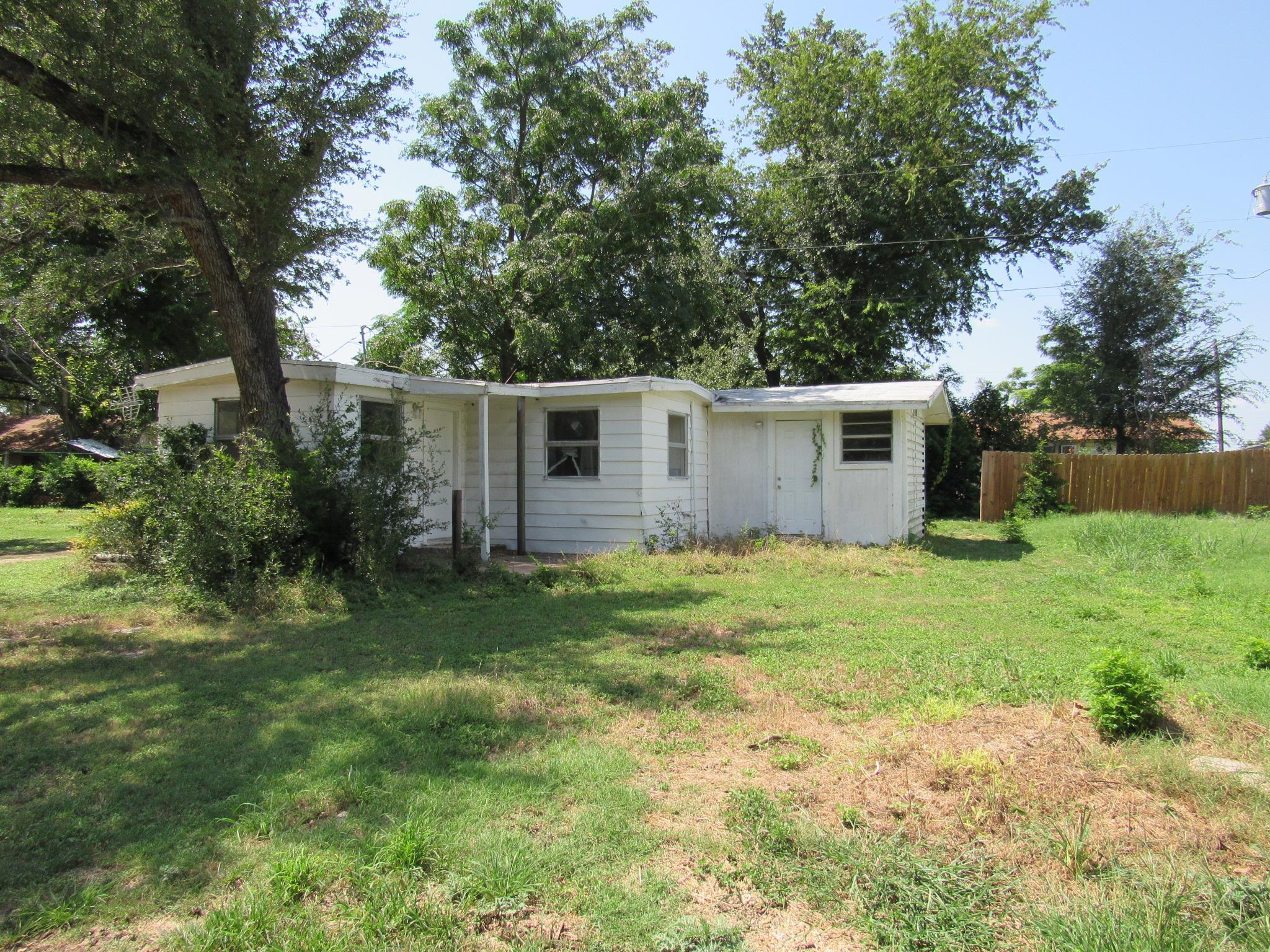 3700 Mountain Oak Ln Property Photo 1