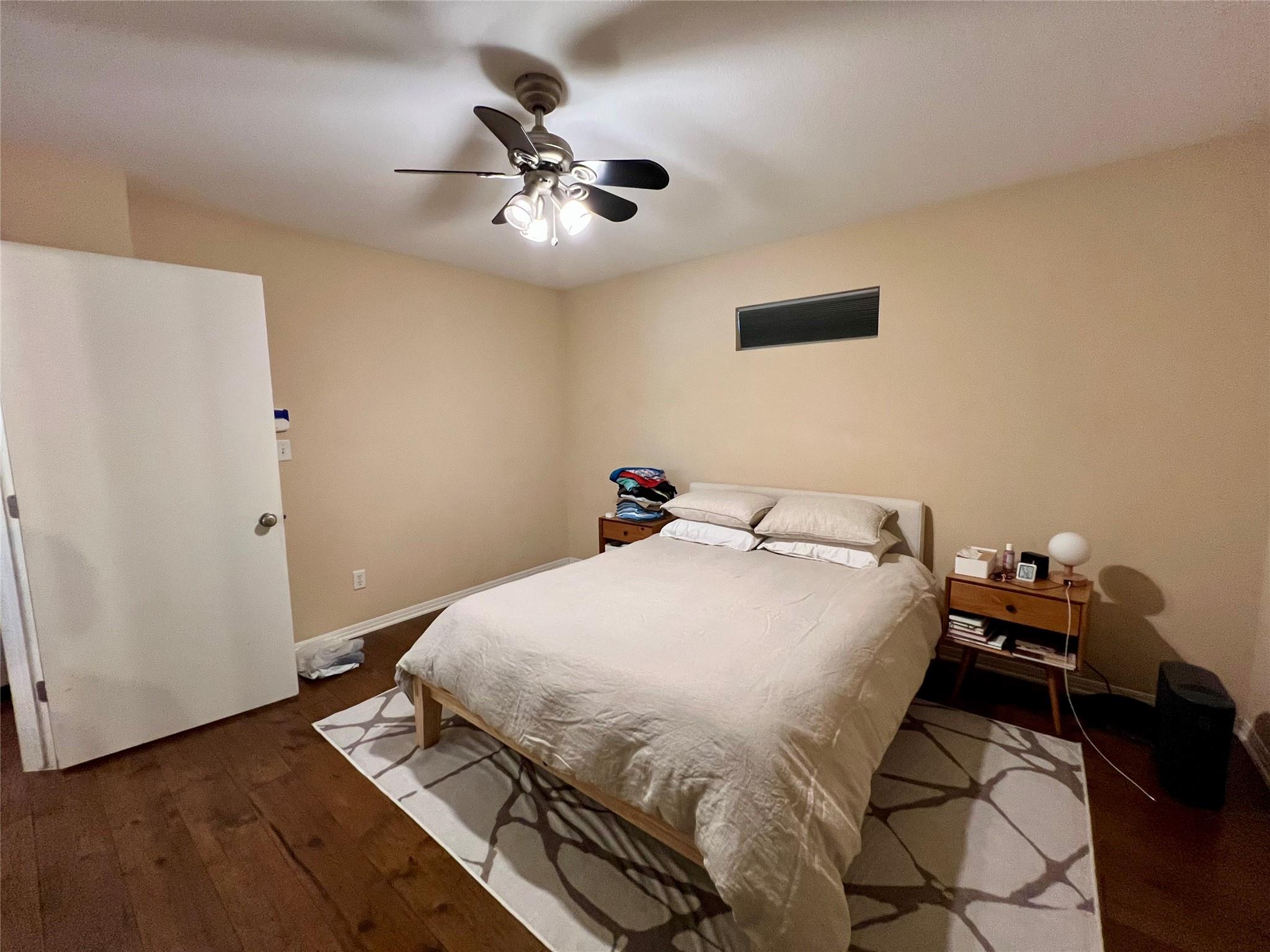 2409 Santa Rosa St Property Photo 13