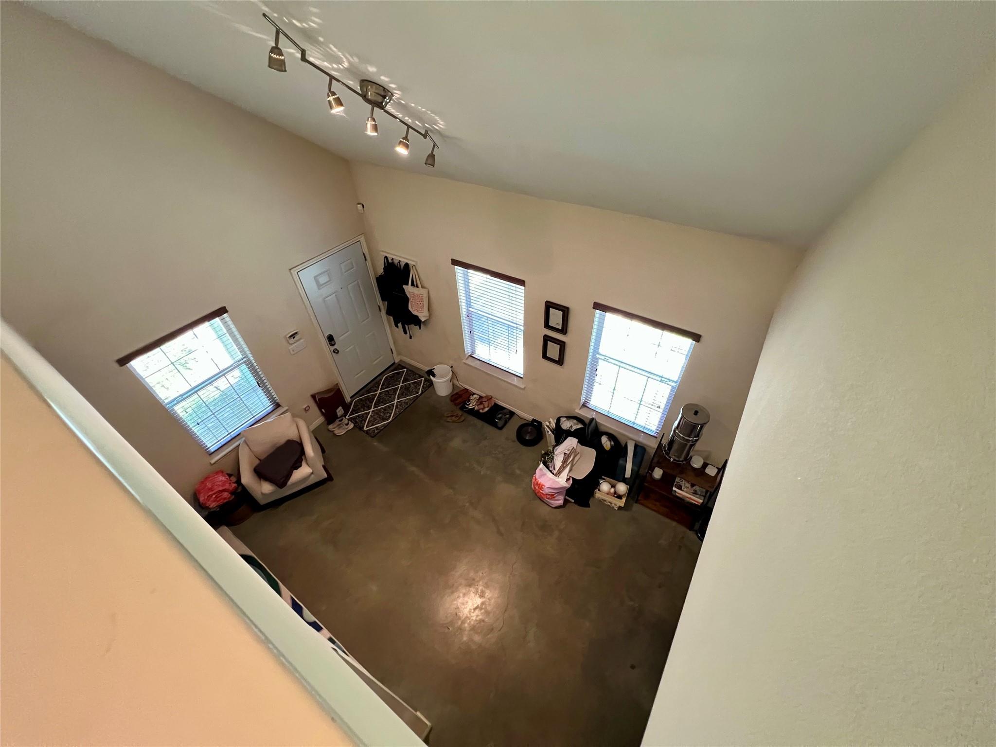 2409 Santa Rosa St Property Photo 16