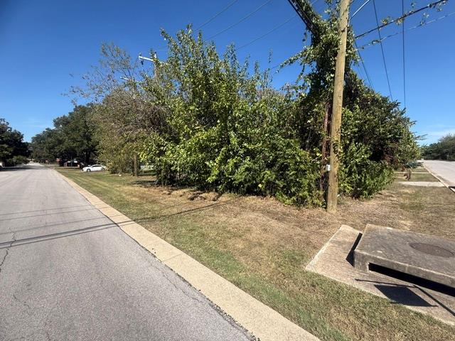 402 E Liberty Ave Property Photo 1