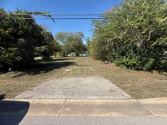 402 E Liberty Ave Property Photo 3