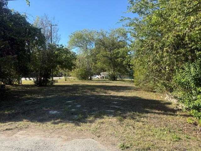 402 E Liberty Ave Property Photo 4