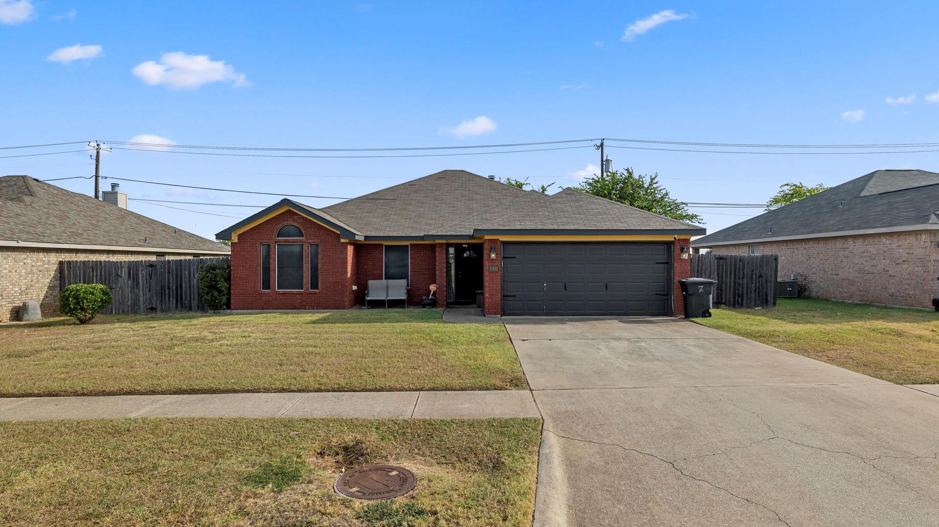 3301 Woodrow Dr Property Photo 1