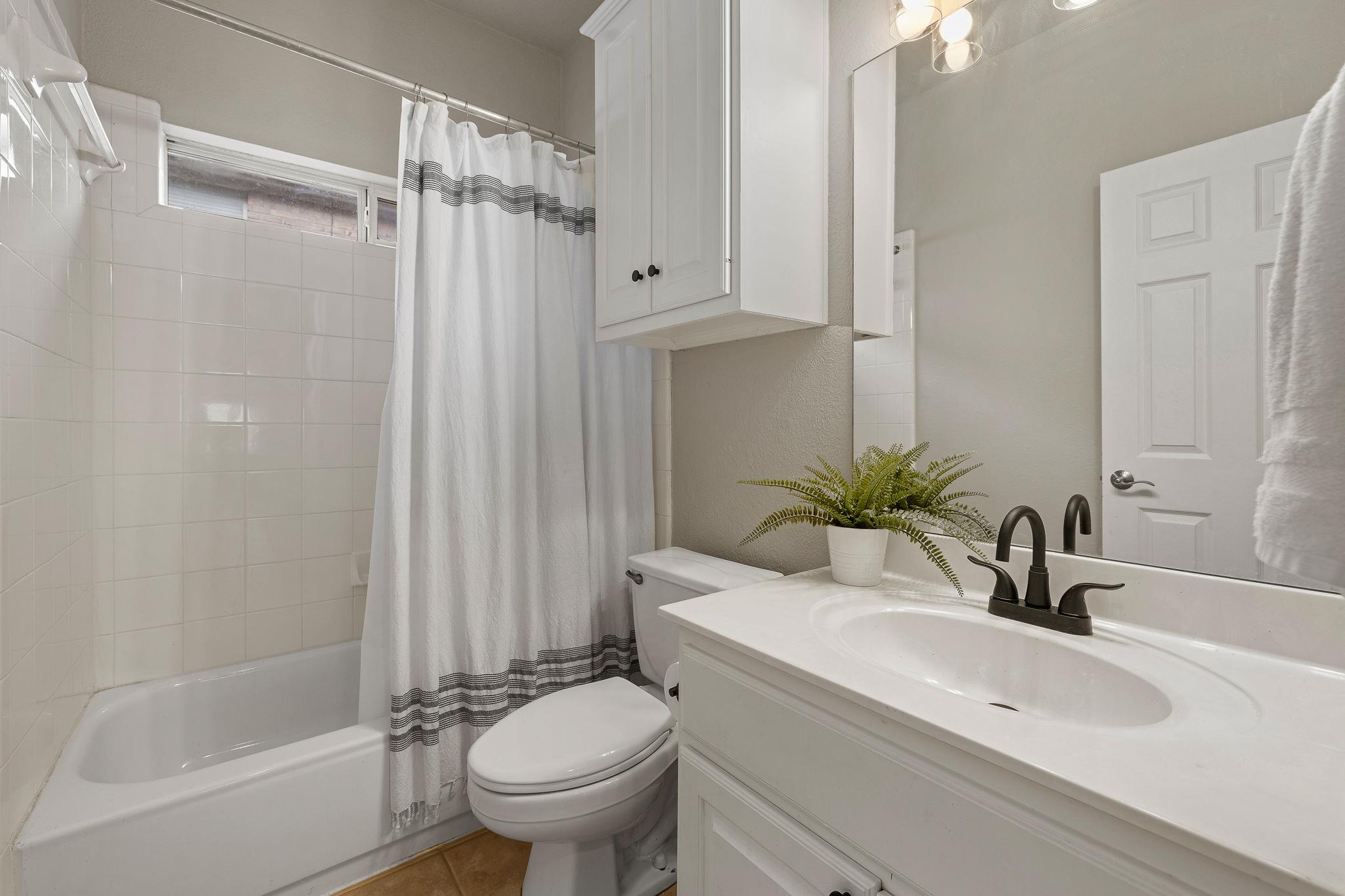 3936 Lord Byron Cir Property Photo 19