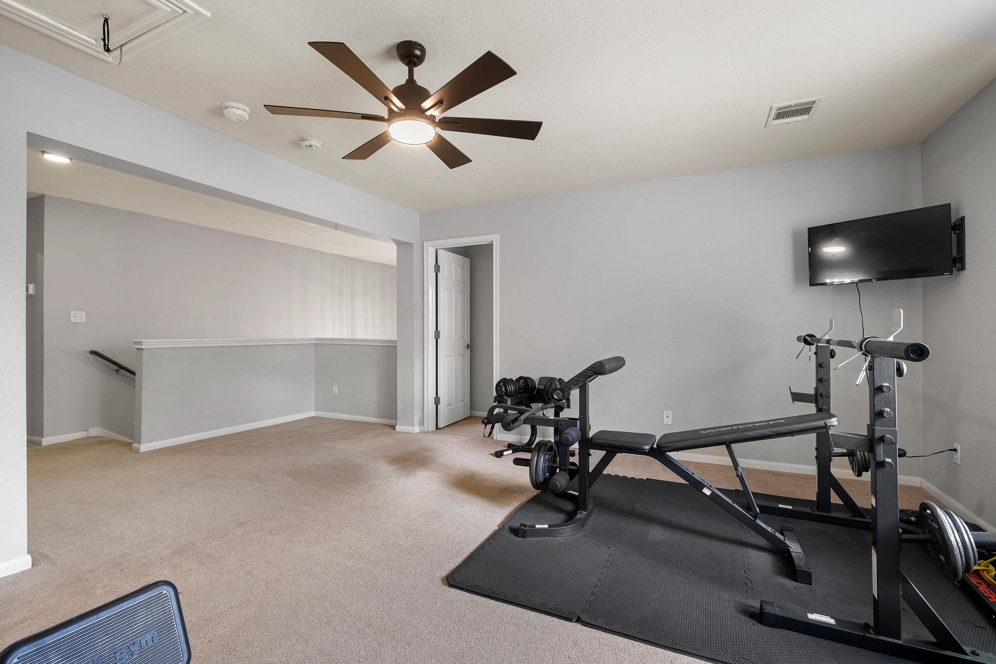 3936 Lord Byron Cir Property Photo 33