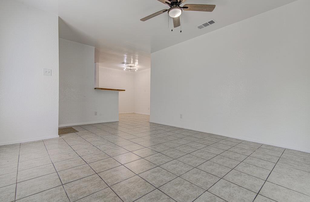 805 Sirocco Dr #b Property Photo 7