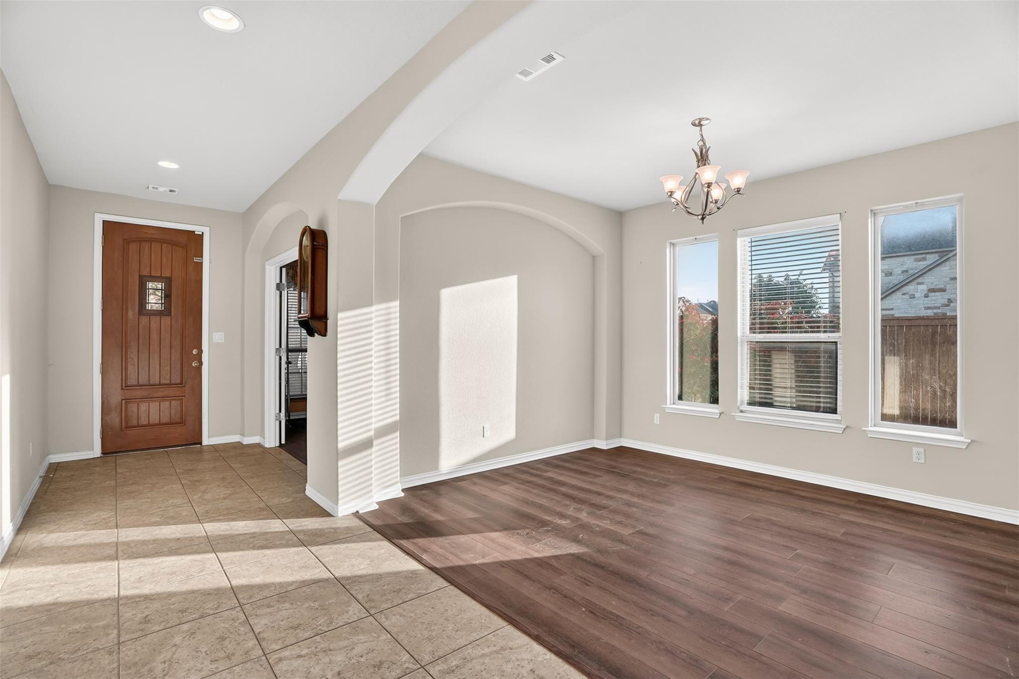 401 Daniel Xing Property Photo 11