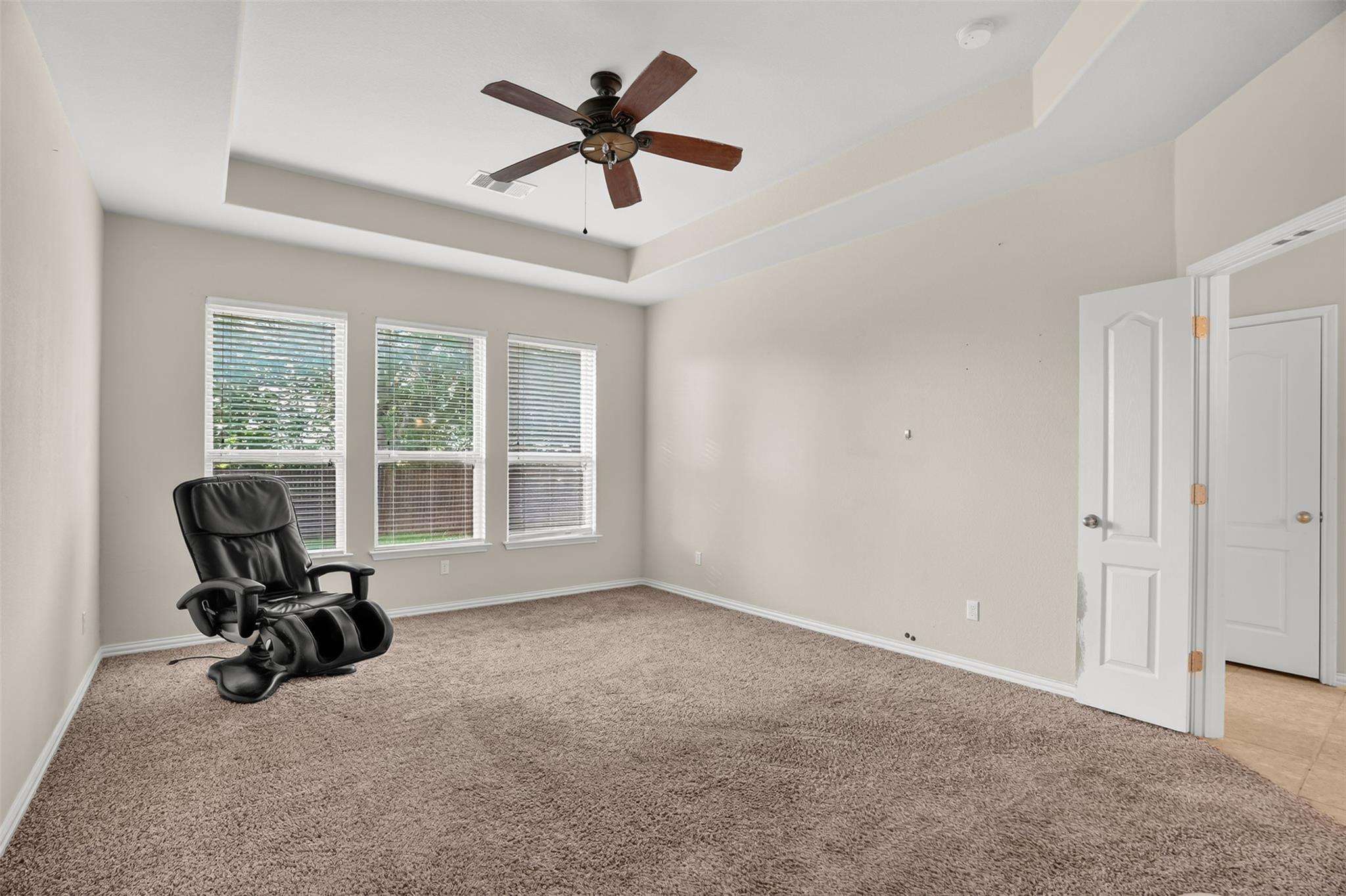 401 Daniel Xing Property Photo 14