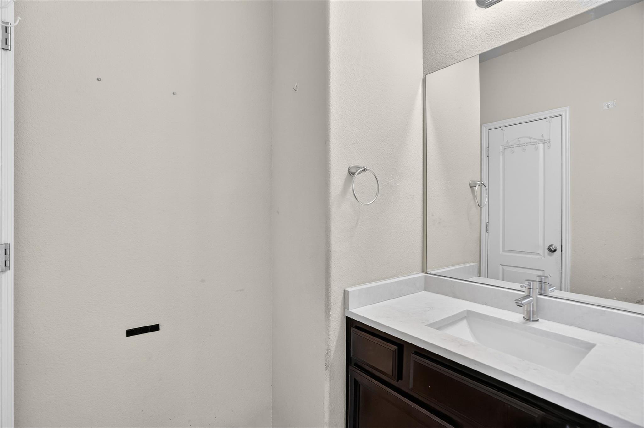 401 Daniel Xing Property Photo 24