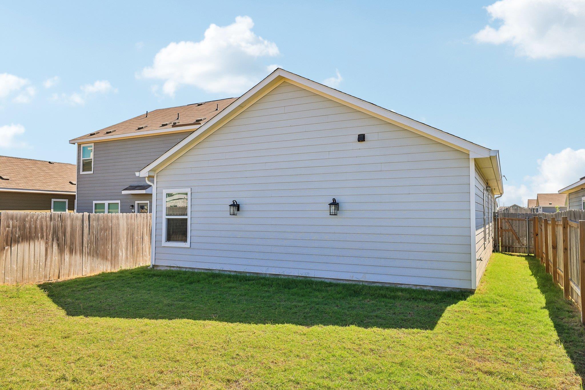 1204 Cattail Ln Property Photo 29