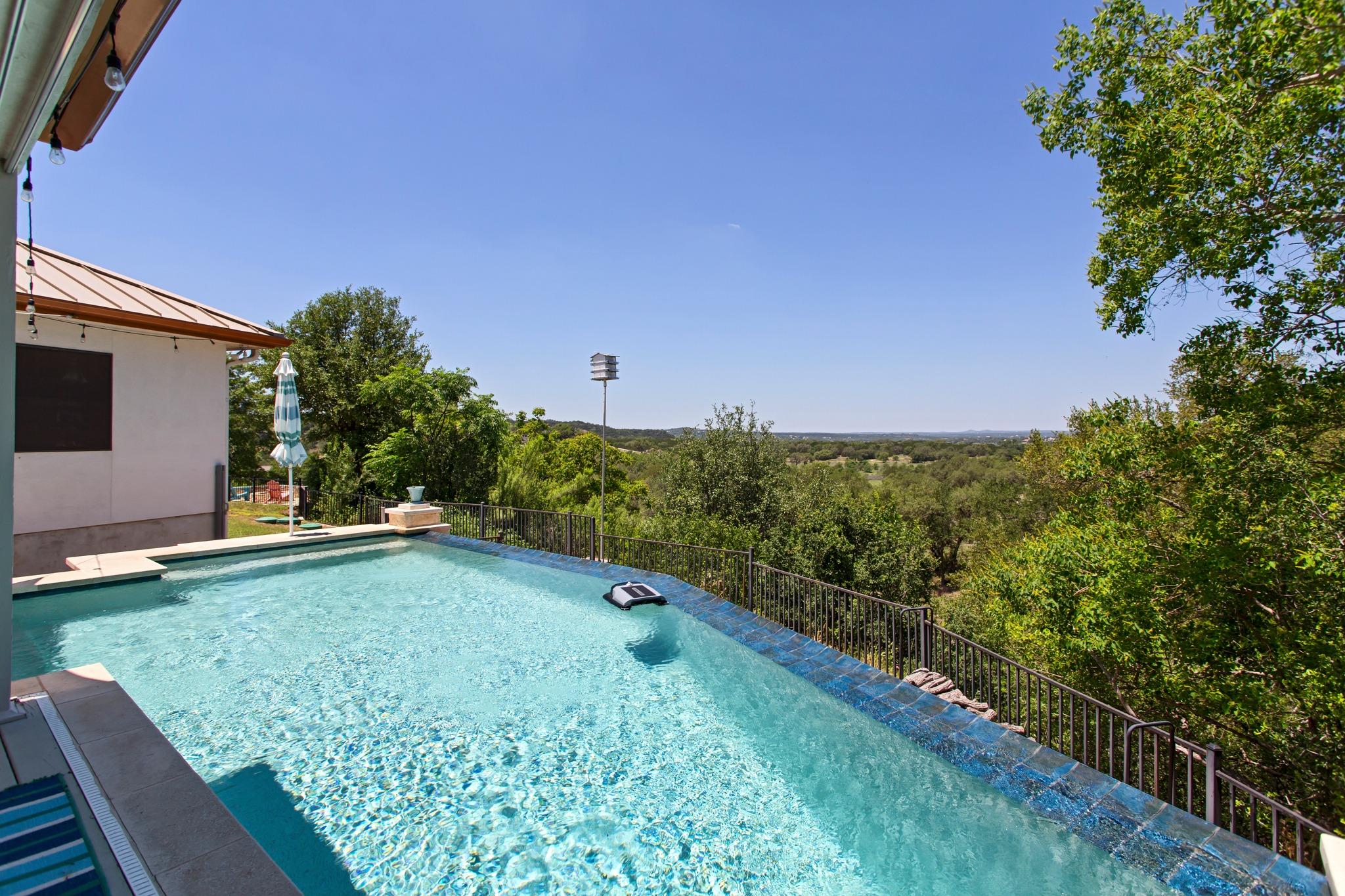 1121 Kings Cove Dr Property Photo 34
