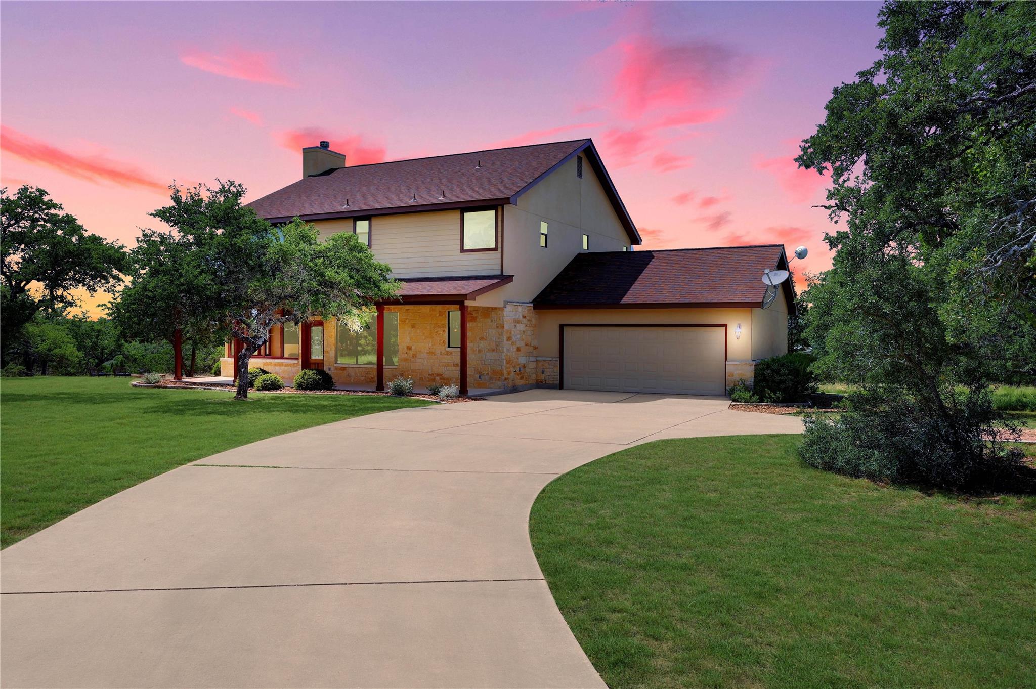 995 Cielo Springs Dr Property Photo 2