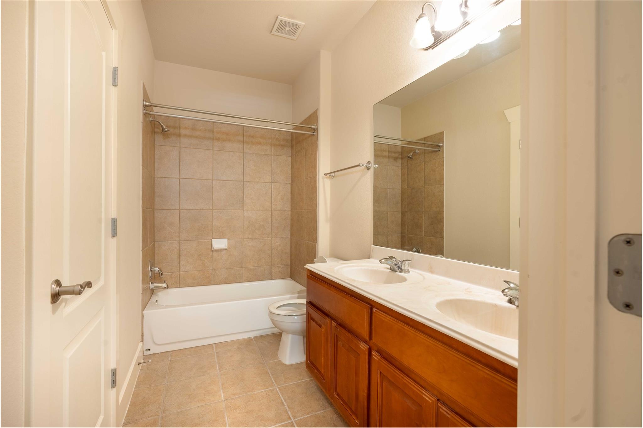 210 Rivulet Ln Property Photo 22
