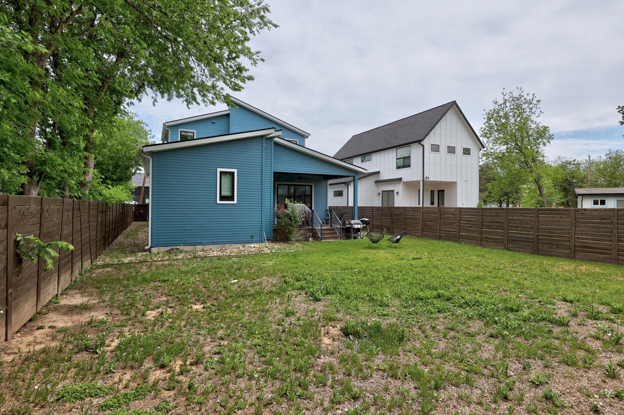 1004 Lott Ave Property Photo 35
