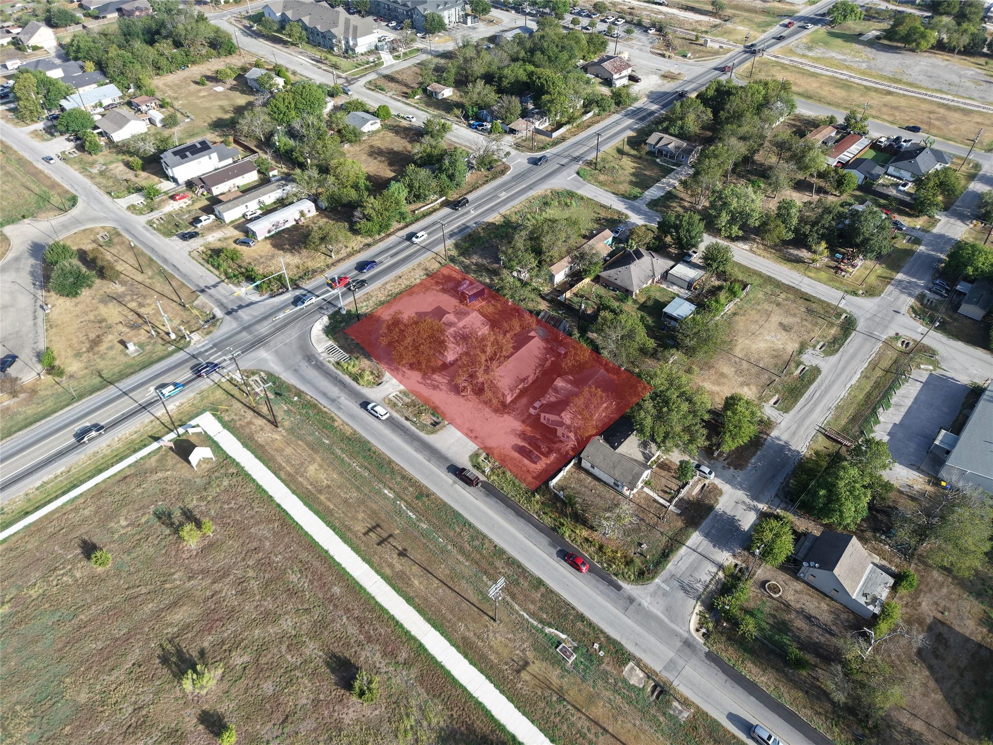 107 E Brenham St Property Photo 10