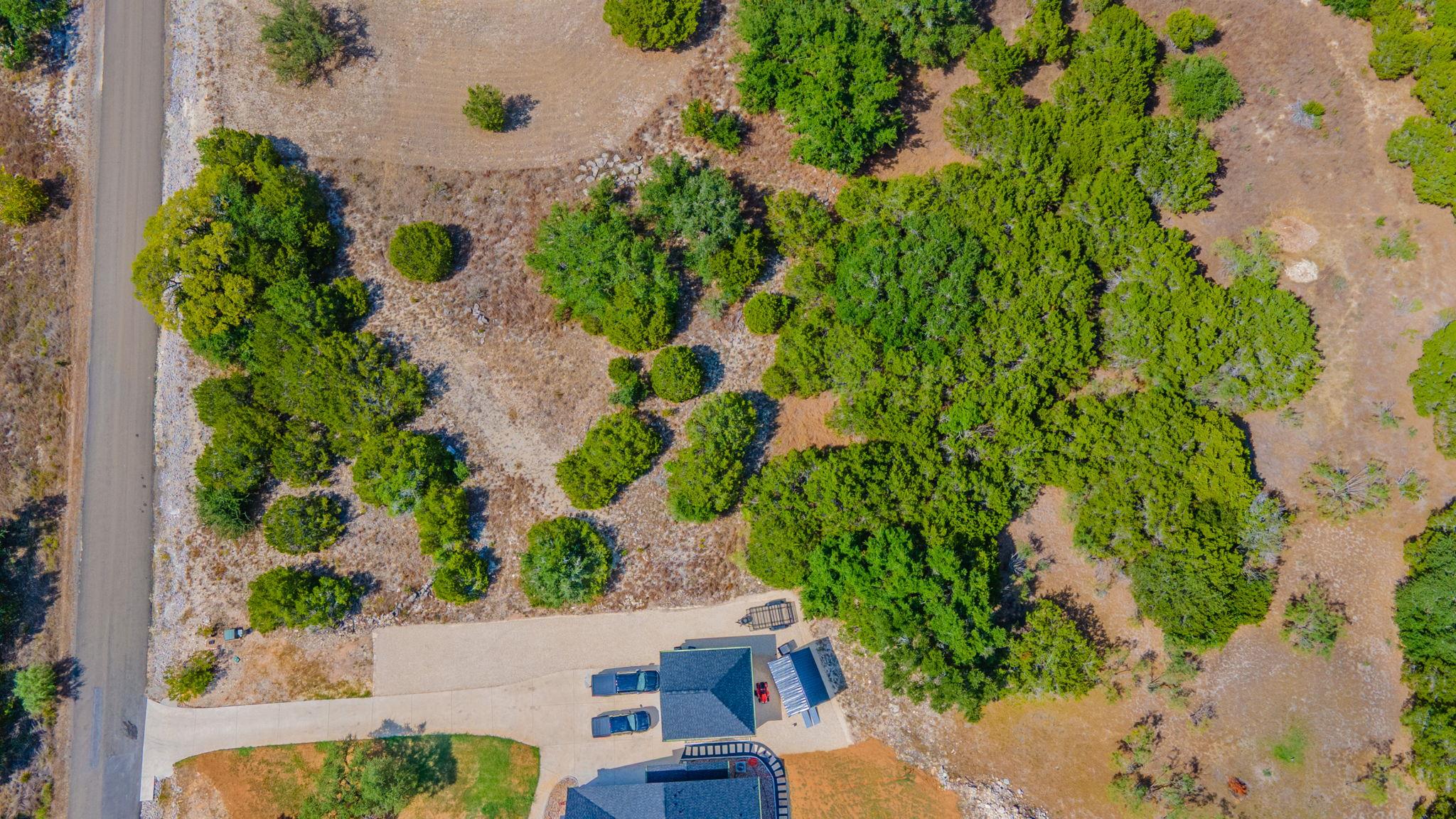 406 Wagon Wheel Trl Property Photo 2