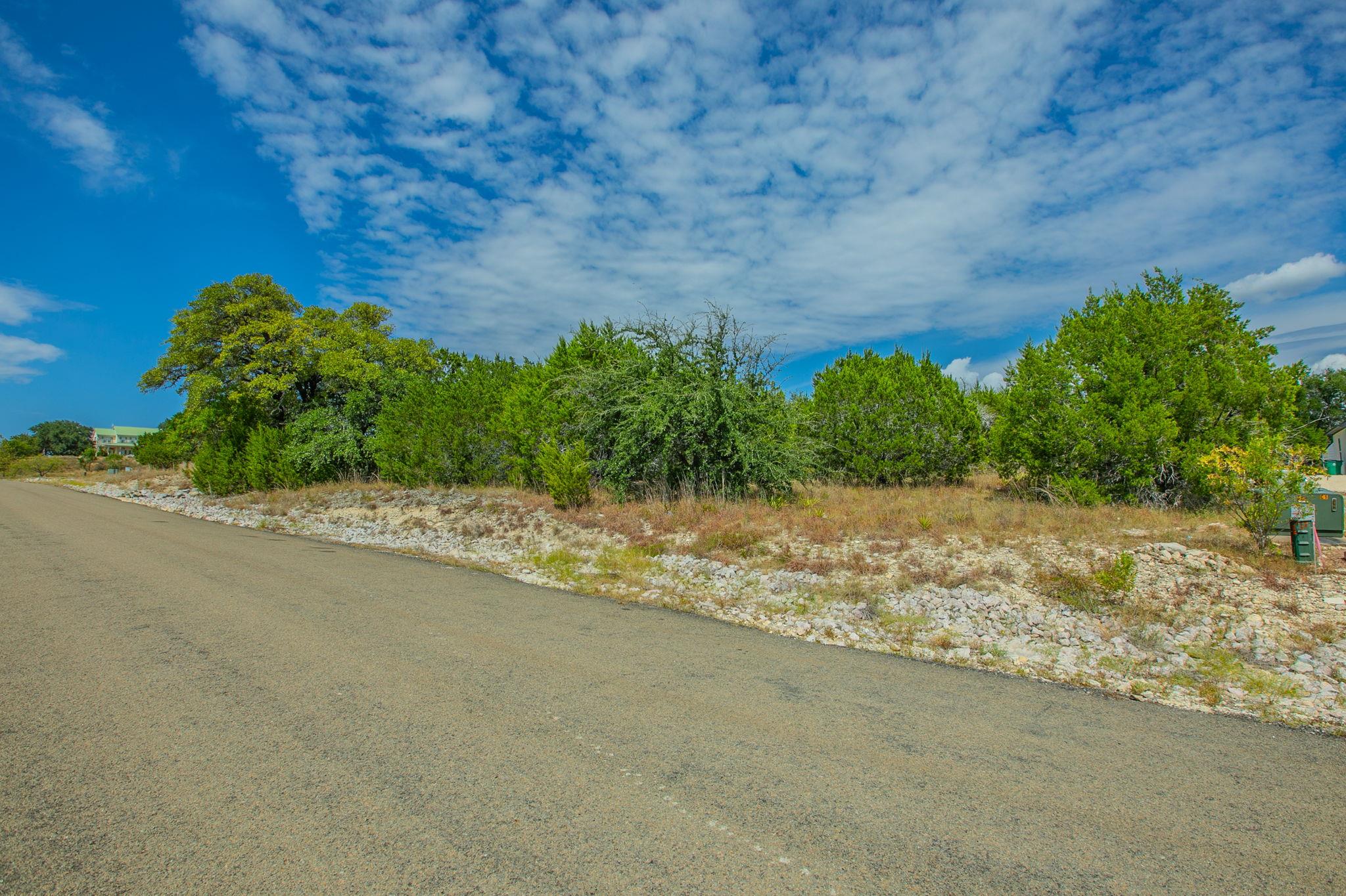 406 Wagon Wheel Trl Property Photo 10