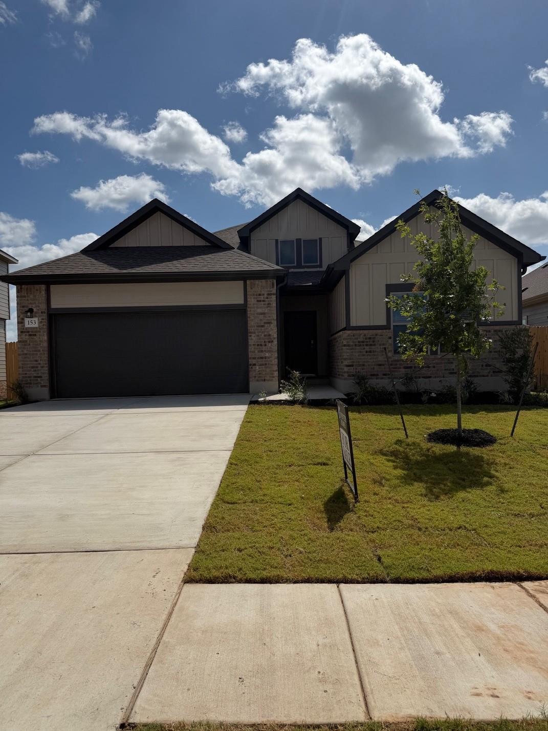 153 Ayres Horn None Property Photo 1