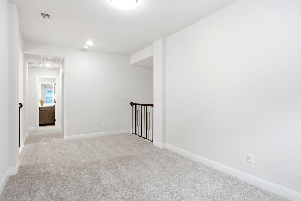 1328 Texas Ash Ln Property Photo 22