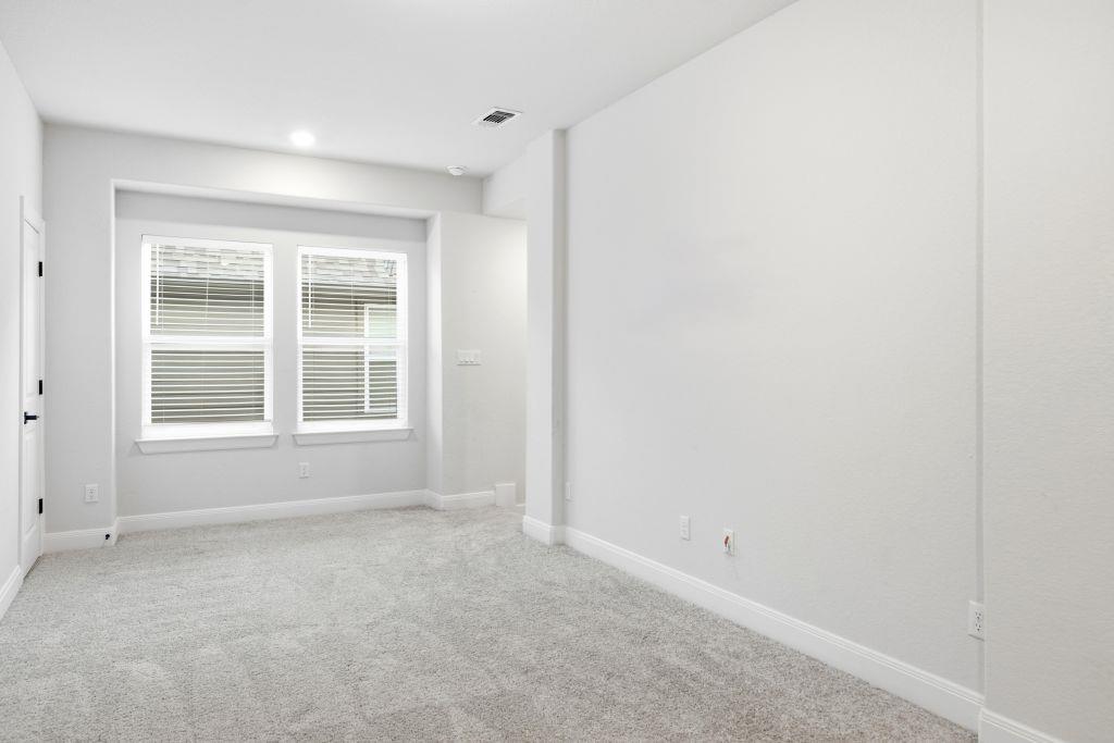 1328 Texas Ash Ln Property Photo 23