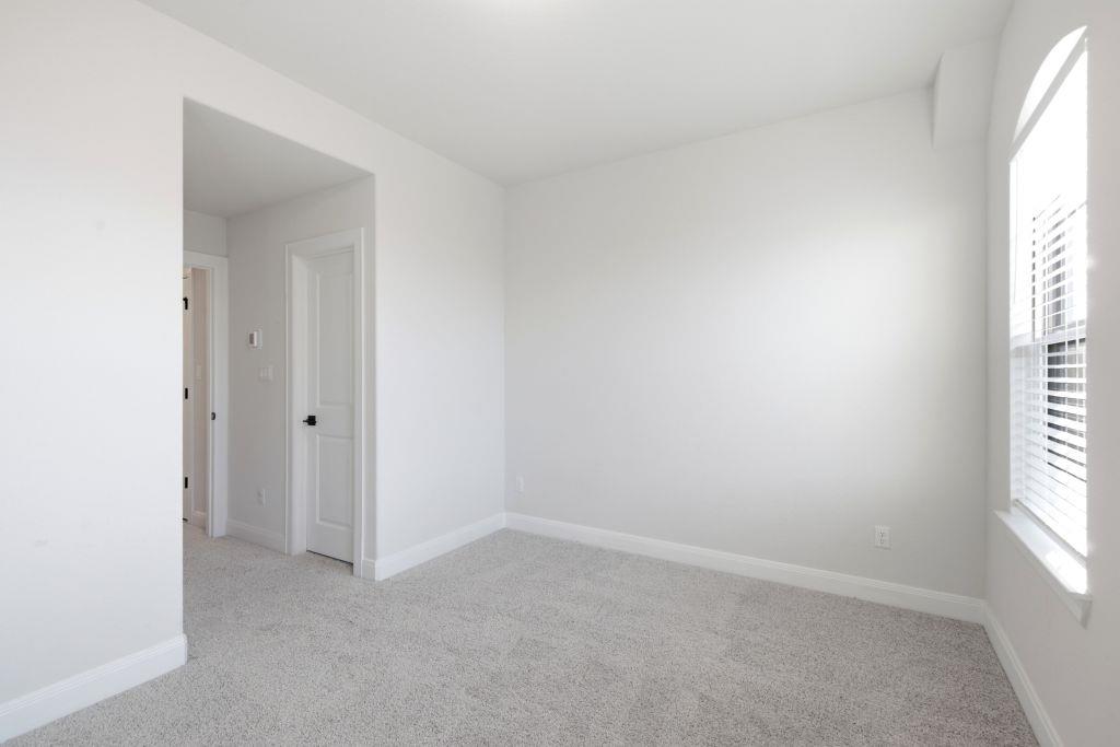 1328 Texas Ash Ln Property Photo 27
