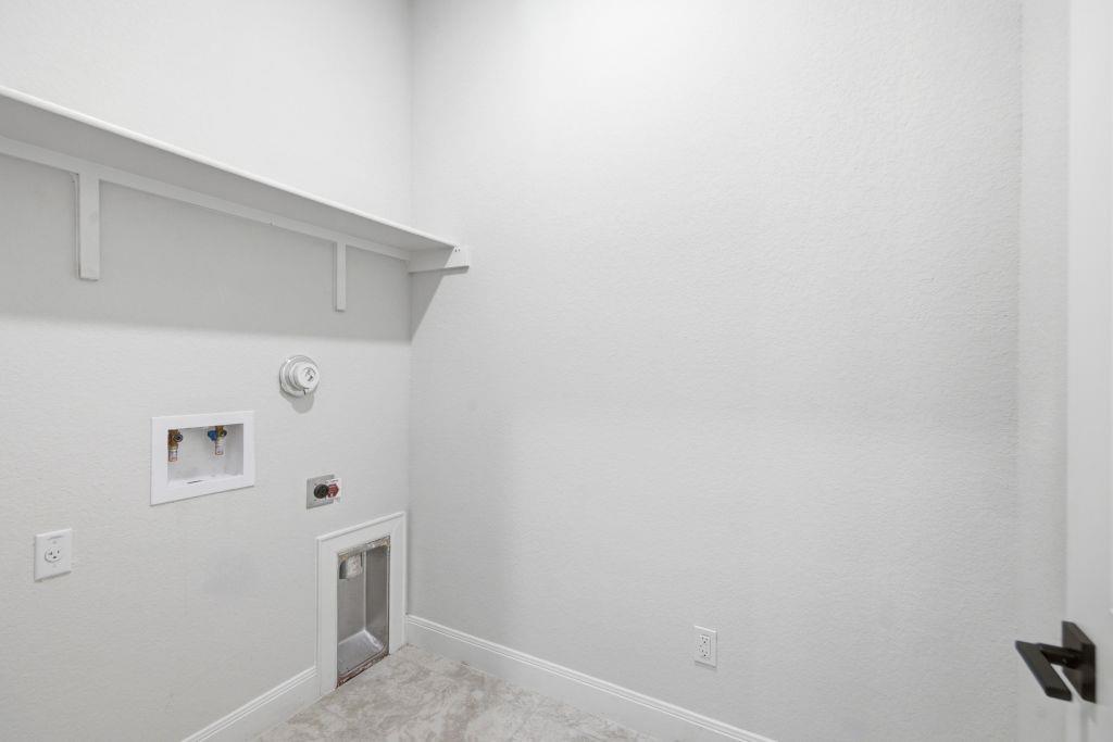 1328 Texas Ash Ln Property Photo 28