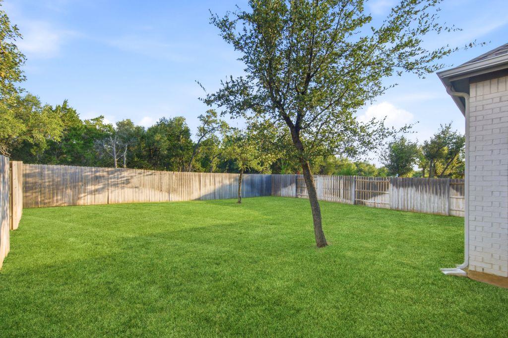 1328 Texas Ash Ln Property Photo 33
