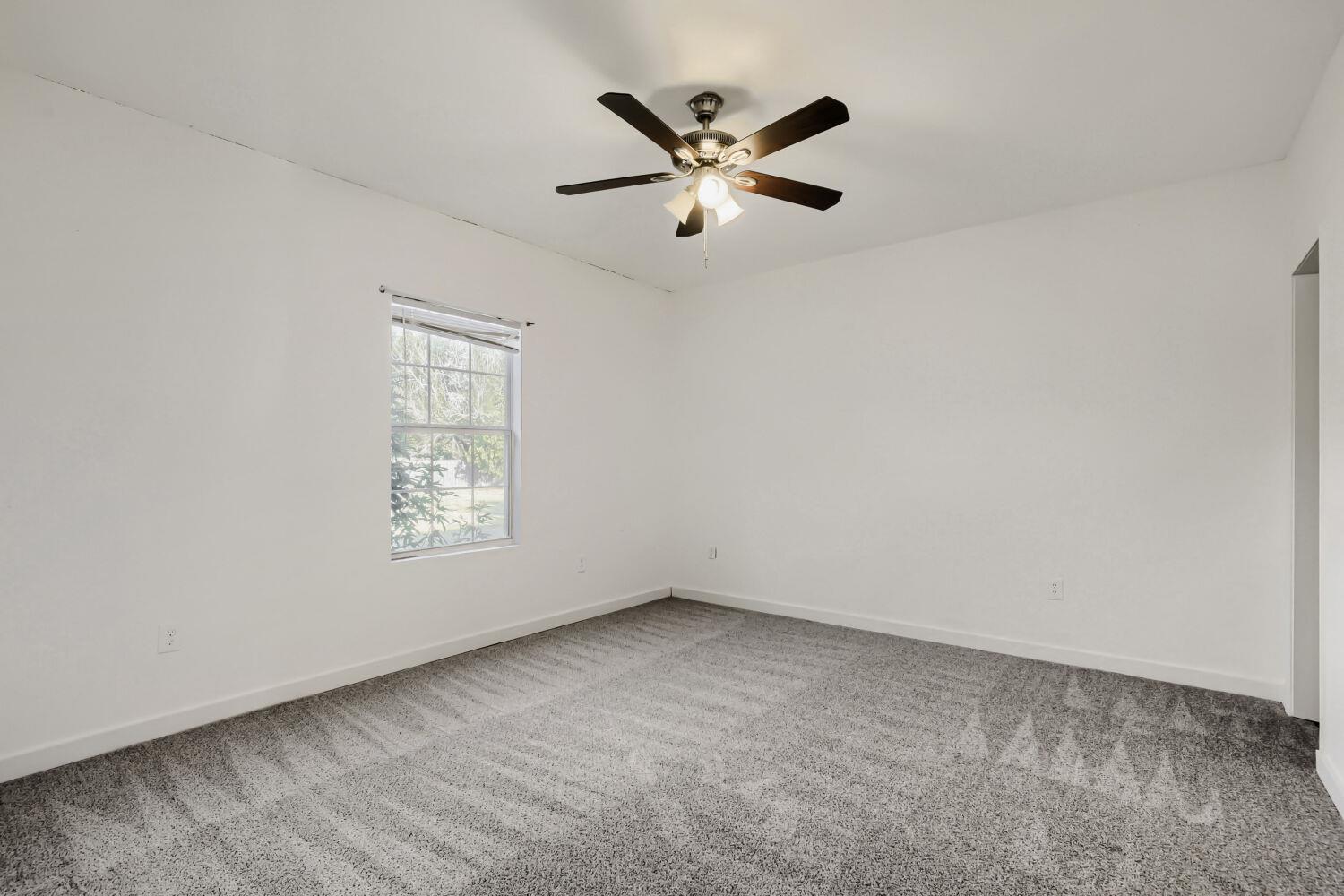 604 S Donohoe St Property Photo 21