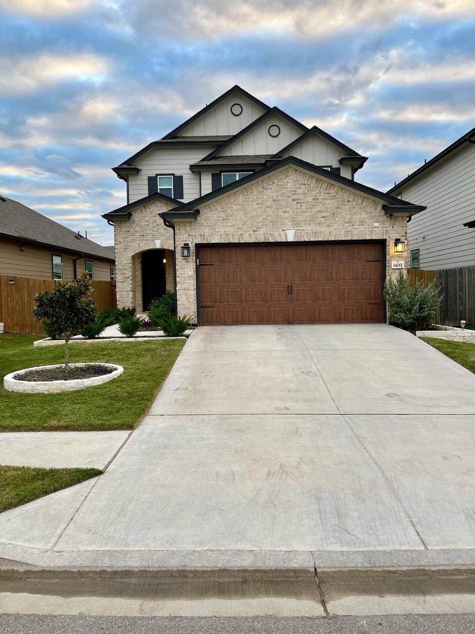 14217 Silver Lace Ln Property Photo 1