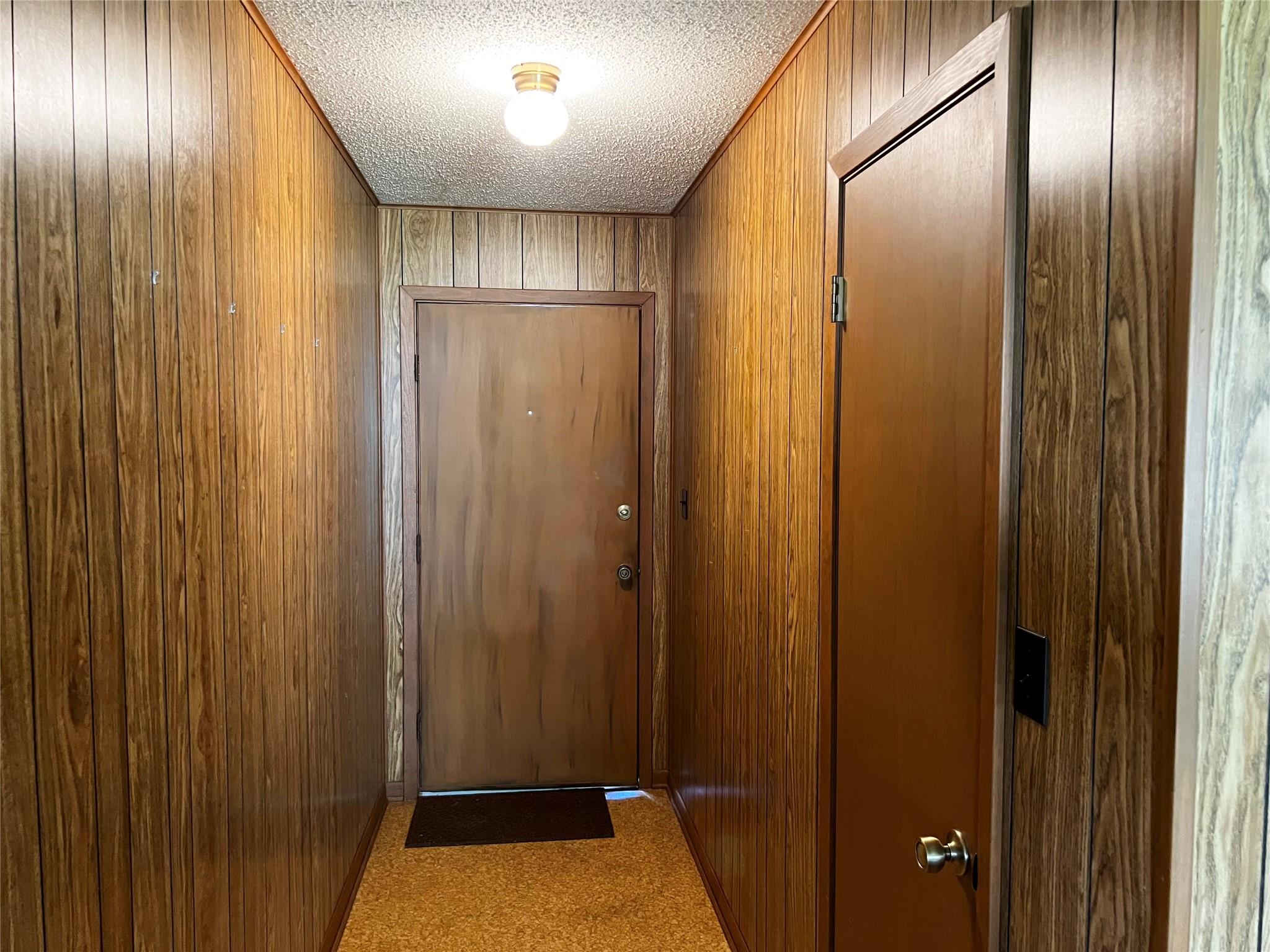 405 E Roitsch Ln Property Photo 19
