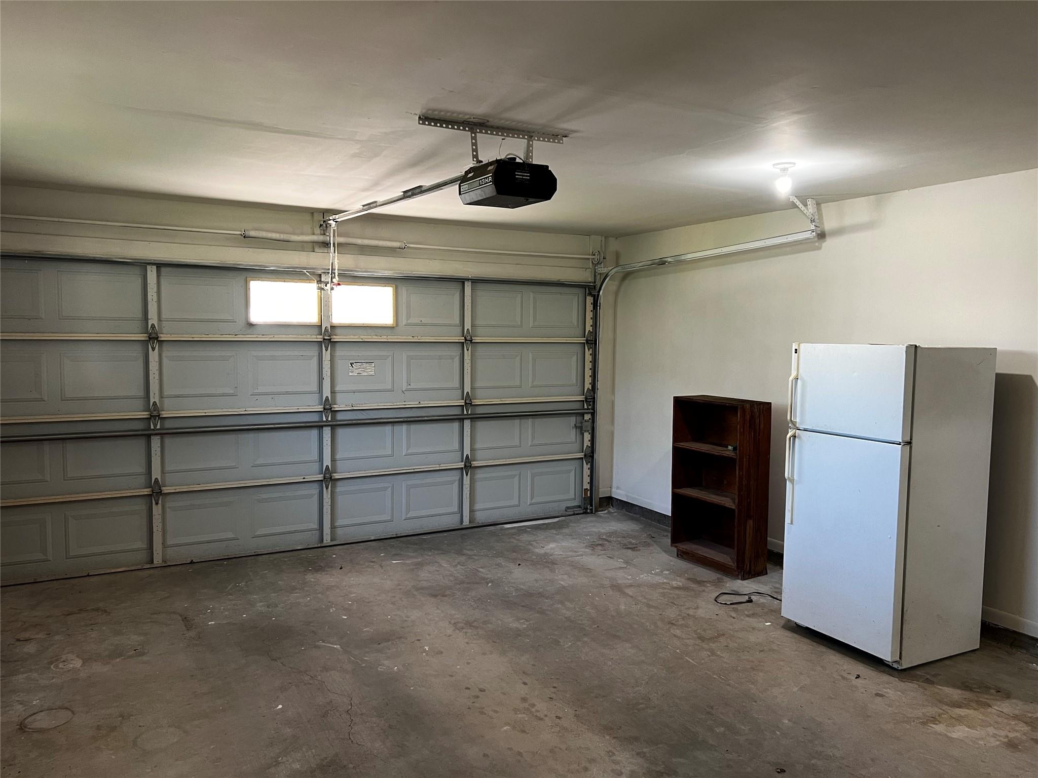405 E Roitsch Ln Property Photo 21