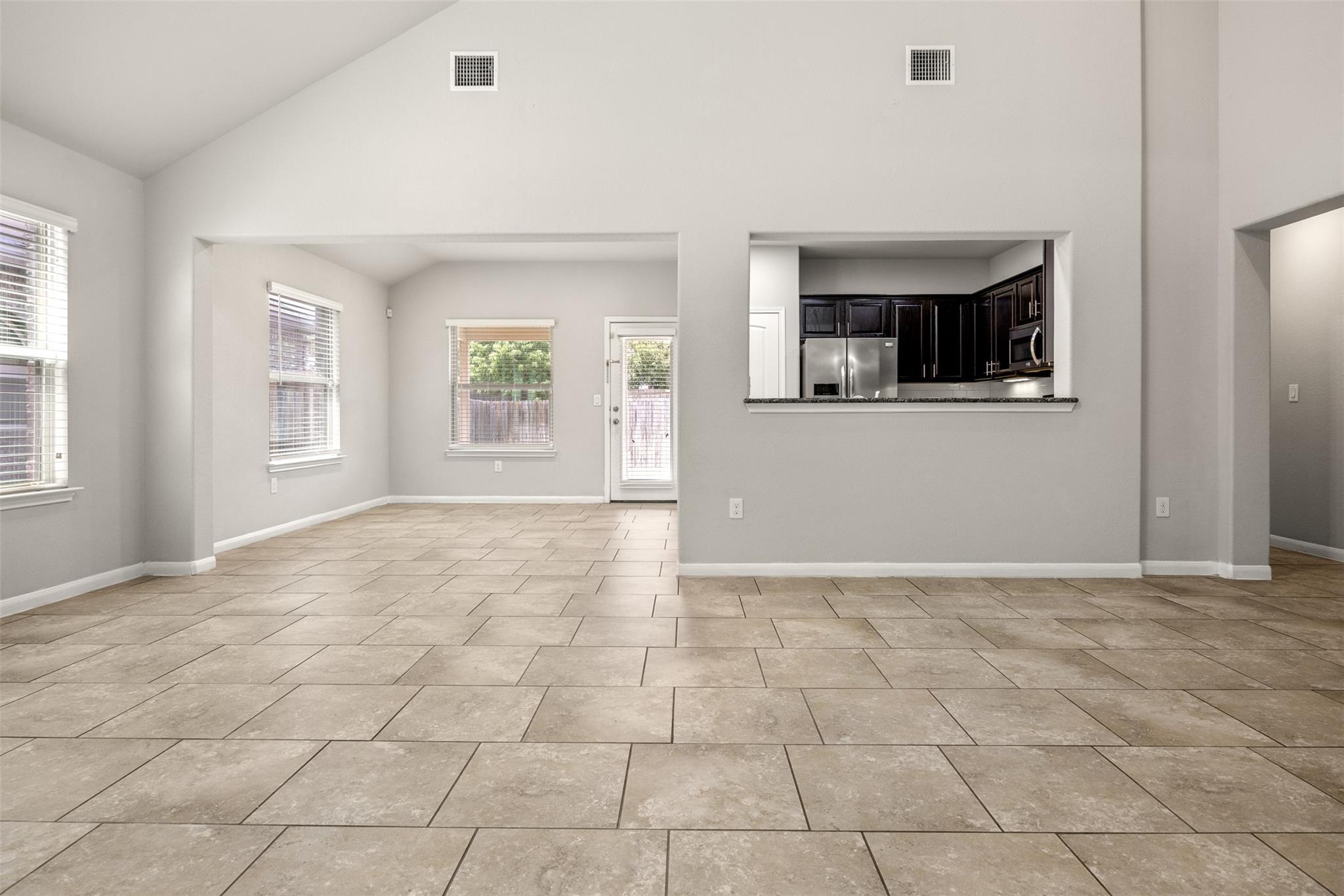 2429 Leonards Pass Property Photo 9