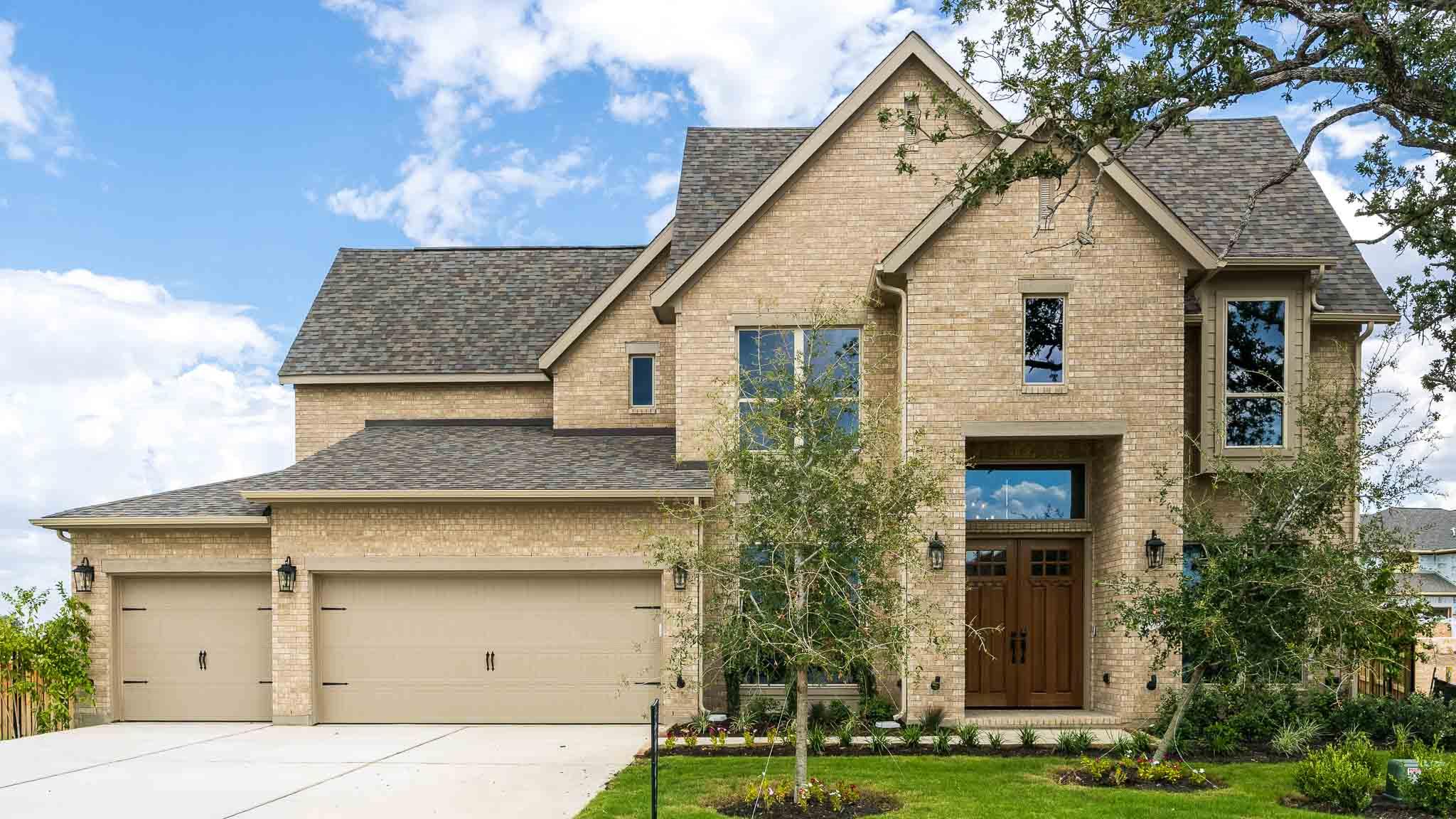 208 Oswalt Way