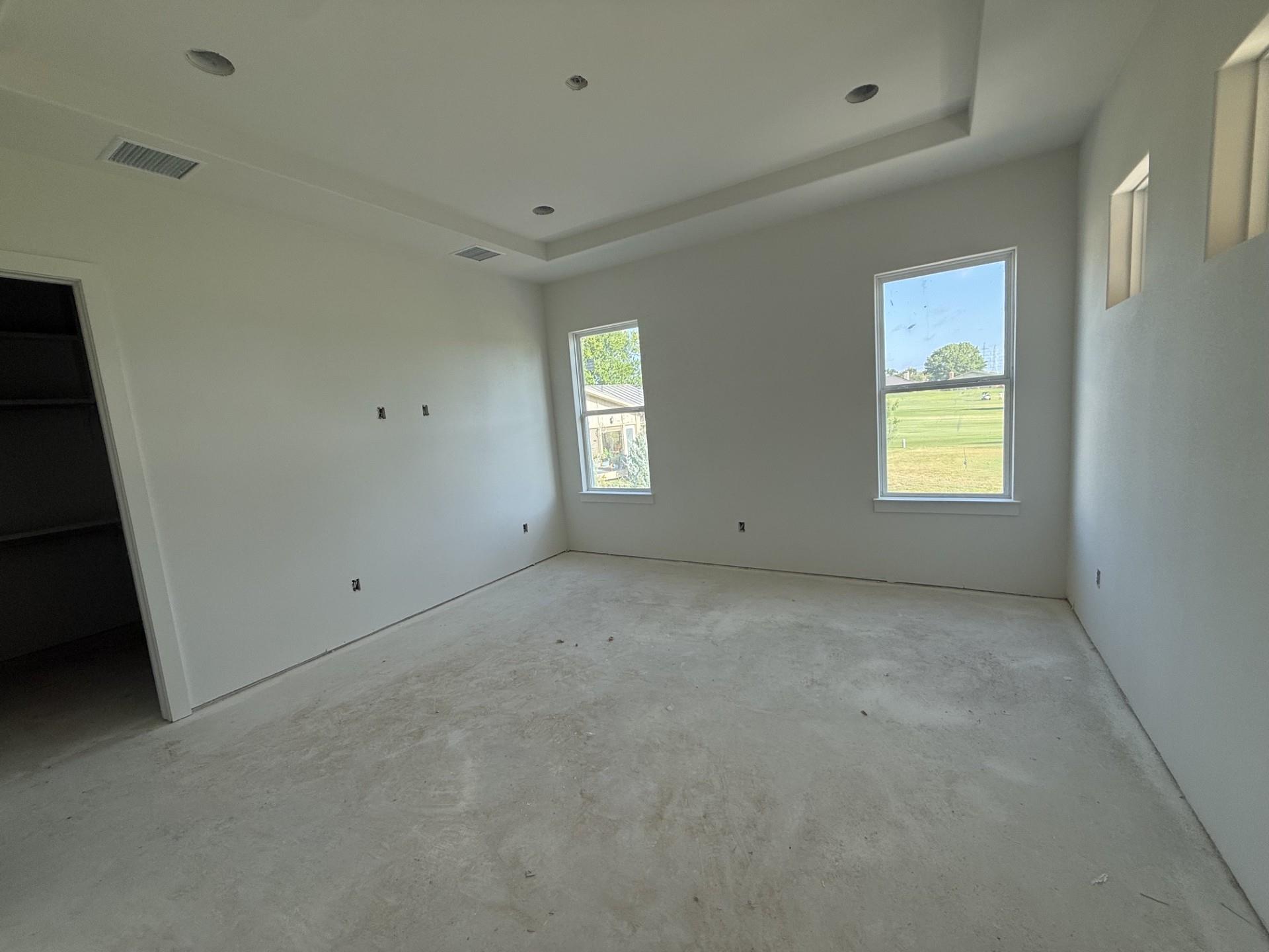 604 Hi Circle South Dr Property Photo 8