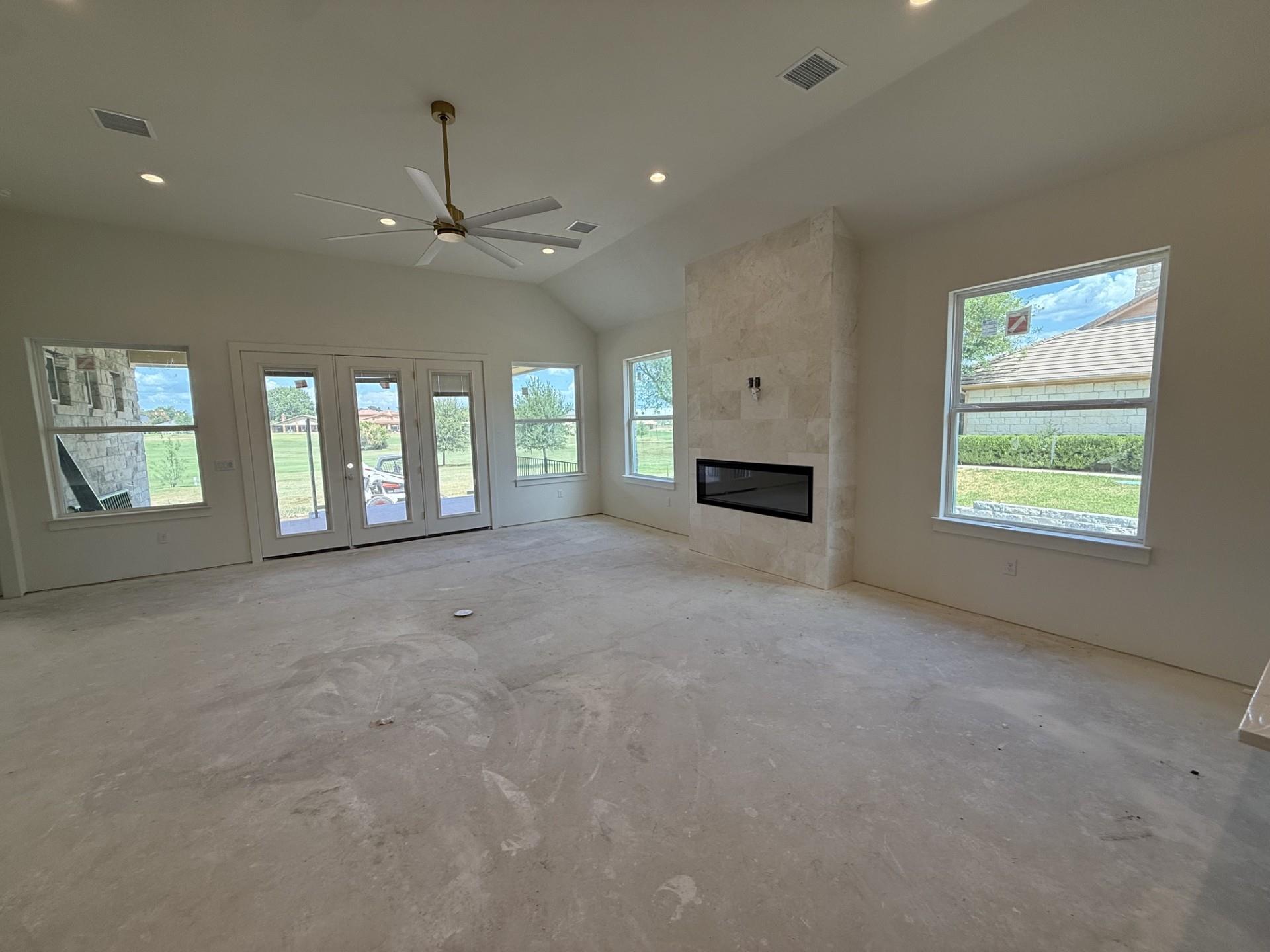 604 Hi Circle South Dr Property Photo 10