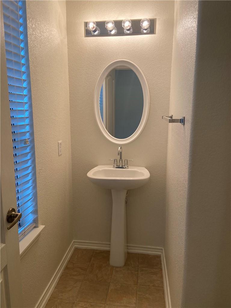 9101 Ipswich Bay Dr Property Photo 7