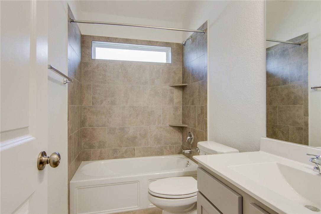 244 Glen Arbor Dr Property Photo 20