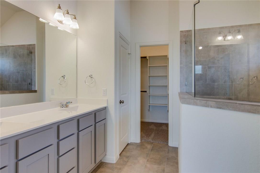 244 Glen Arbor Dr Property Photo 25