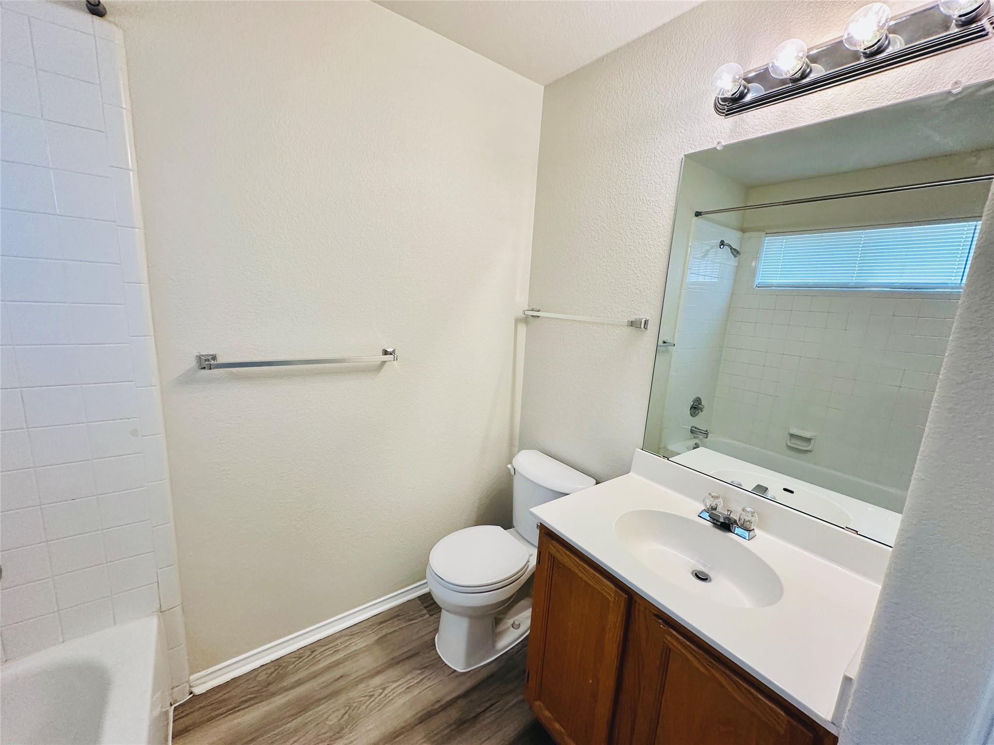 8814 Schick Rd #c Property Photo 30