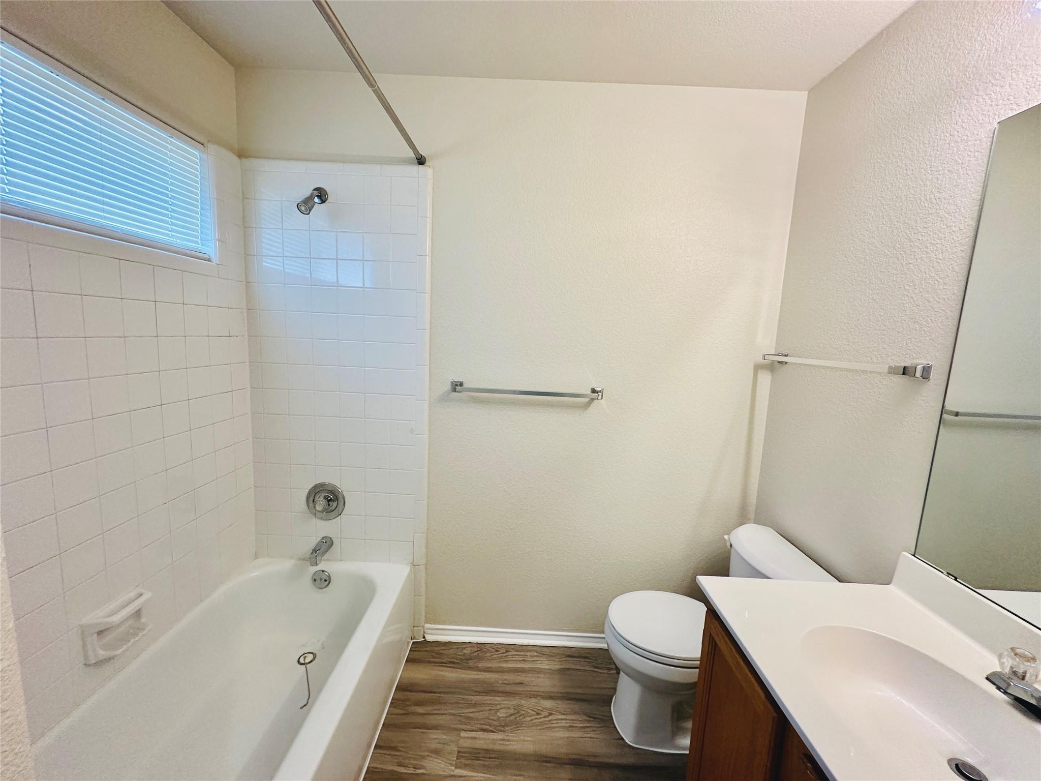 8814 Schick Rd #c Property Photo 32